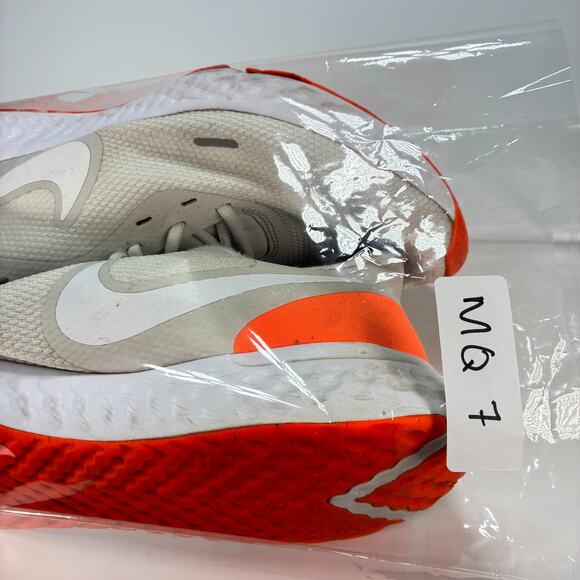 Nike Revolution 5 Light Gray Orange Lace Up Running Shoes BQ3204-006 Men’s Sz 14 - Picture 11 of 11